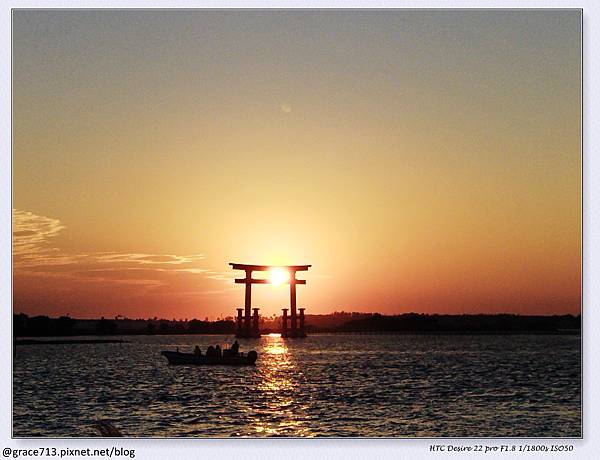 [遊|景]日本靜岡縣浜松巿 浜名湖 弁天島 位在海中的紅色鳥