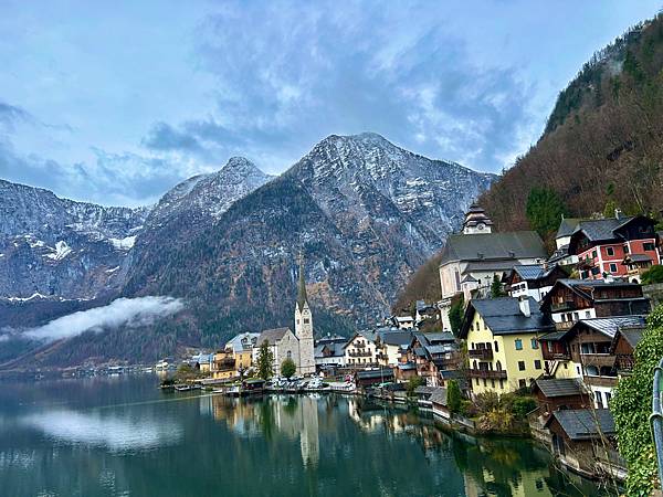 Hi奧地利-哈爾斯塔特Hallstatt 3天2夜，入住白羊