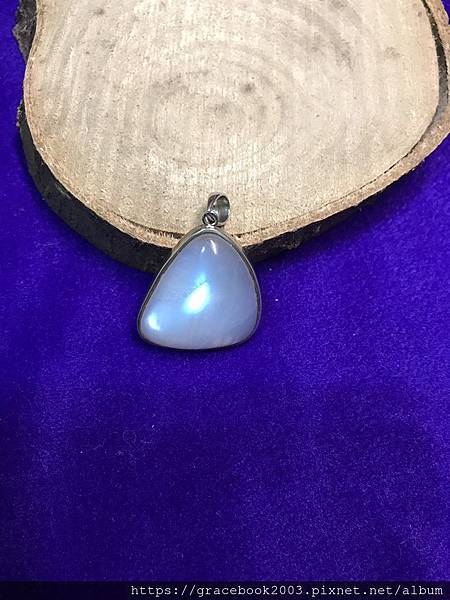 月光石墬1.jpg 月光石墬1.jpg