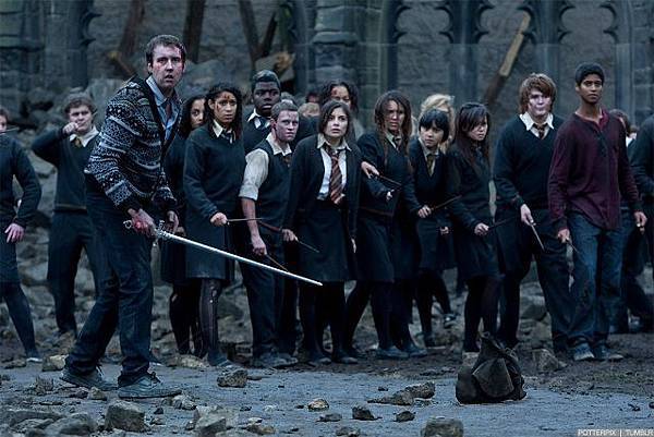 Deathly-Hallows-Part-2-Movie-Stills-harry-potter-26814349-1280-853.jpg Deathly-Hallows-Part-2-Movie-Stills-harry-potter-26814349-1280-853.jpg