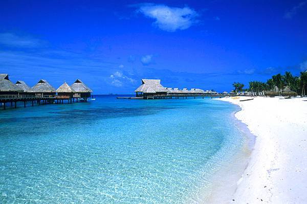 the-most-beautiful-island-in-the-world-bora-bora-decent-traveller.jpg the-most-beautiful-island-in-the-world-bora-bora-decent-traveller.jpg