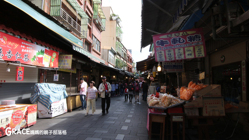 寒假暑假周休2日放假溜小孩親子旅行旅遊好玩景點分享推薦行程-沐舍溫泉渡假酒店-湯屋大眾湯-金山溫泉住宿泡湯推薦-含早餐晚餐-超大戶外露天風呂-公共溫泉池游泳池-秋季吃螃蟹-景點金山老街美食-好玩好吃餐廳民宿-神秘海岸-朱銘美術館門票-台灣蜜月旅行去哪裡地點推薦-ig景點寫真攝影-峇里島南洋風-台灣旅遊美食親子部落客grace媽媽的親子部落格