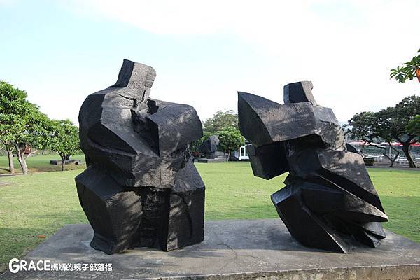 朱銘美術館-國寶級大師-1日親子遊-北部景點-金山旅遊-溜孩子好去處-塗鴉玩水-藝術欣賞-grace媽媽 (20).jpg