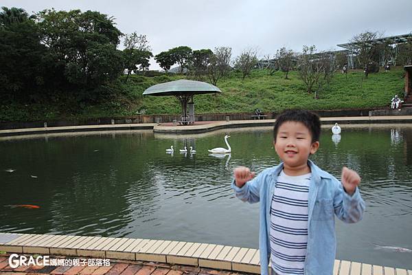 朱銘美術館-國寶級大師-1日親子遊-北部景點-金山旅遊-溜孩子好去處-塗鴉玩水-藝術欣賞-grace媽媽 (67).jpg