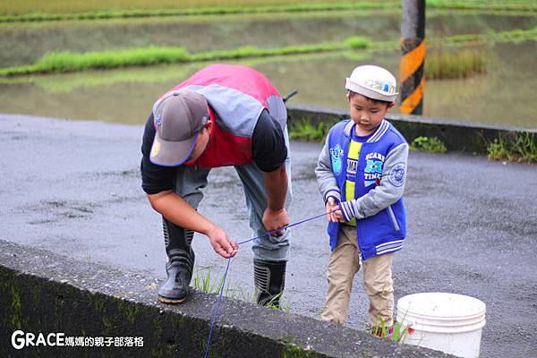 北部親子景點宜蘭-橫山頭休閒農業區-舊名蓮成觀光休閒農場-新名內城生態園區-大自然教室-DIY芋泥球-戶外野炊-網抓七彩魚-grace媽媽 (1).jpg