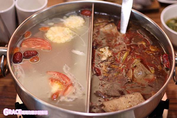 台北東區大安區美食好吃火鍋推薦-知名老店麻辣鍋-老鼎旺川味鍋物菜單價格交通-仁愛總店-豆腐鴨血無限加-COLDSTONE冰淇淋-牛肉麵-商業午餐-功夫銷魂麵-老鼎旺鳳爪-忠孝敦化捷運站3號出口-親子部落客grace媽媽的親子部落格 (32).jpg