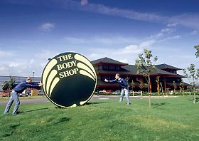 The Bosy Shop 英國總公司.jpg