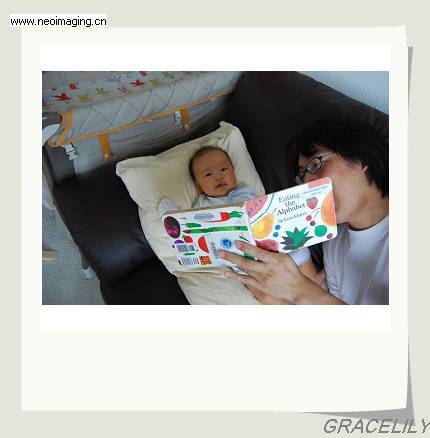 daddy's reading time 01.jpg