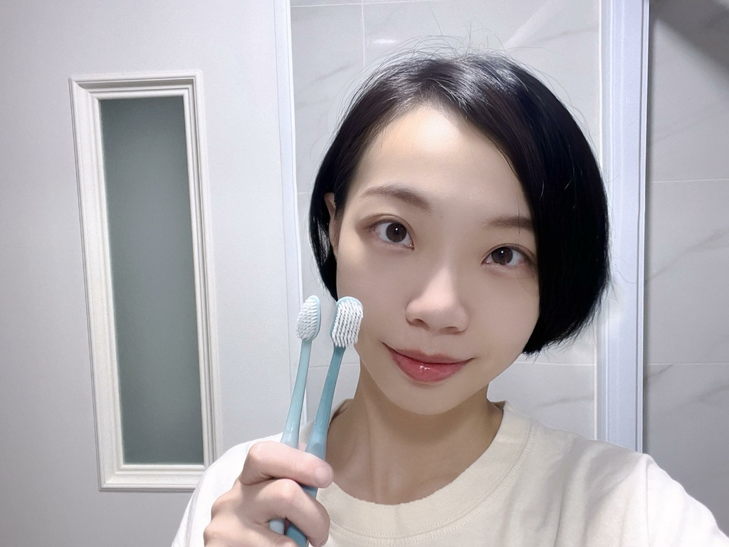 oral clean｜歐可麗｜寬幅&窄福護齦牙刷｜刷出你的自