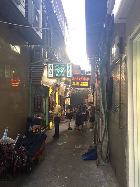 IMG_9585.JPG IMG_9585.JPG