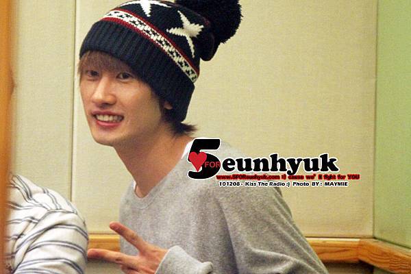 101208 - Kiss the radio  (Eunhyuk & Ryeowook)