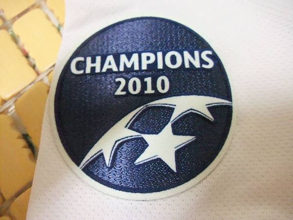 2010-11 Inter主場--歐洲冠軍章