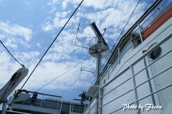 忠僕號甲板天空 忠僕號甲板天空