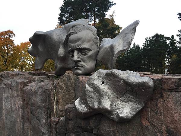 芬蘭赫爾辛基西貝流士公園 芬蘭赫爾辛基西貝流士公園