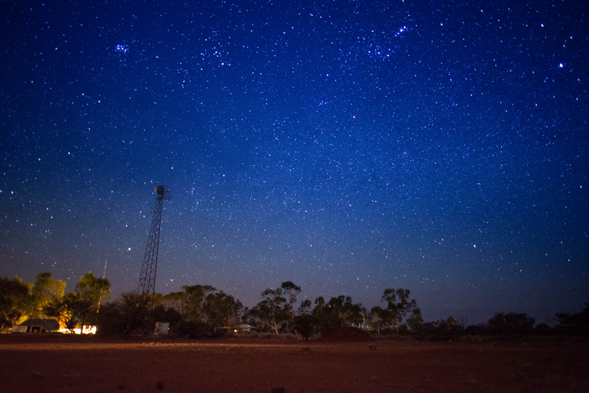 在西澳必做的三十五件事—(23) 奧古斯都山星空縮時(Par 在西澳必做的三十五件事—(23) 奧古斯都山星空縮時(Par