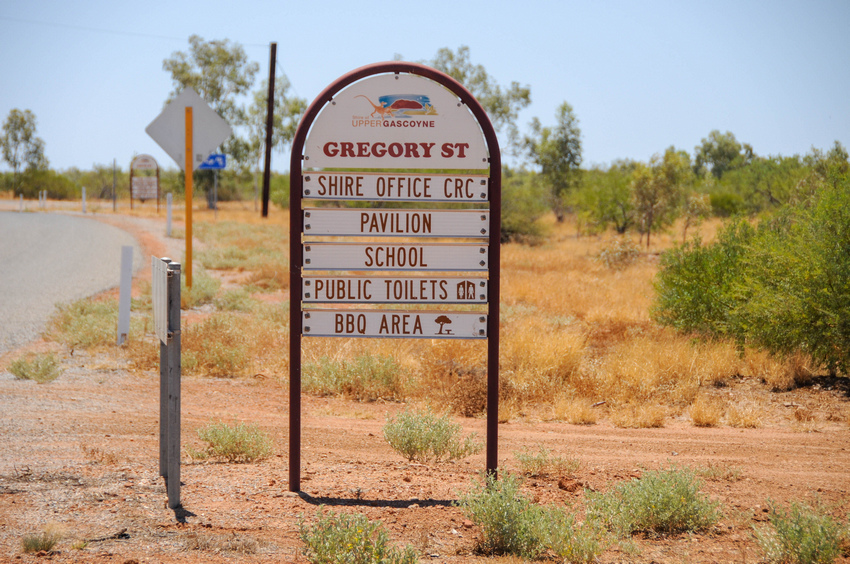 離開奧古斯都山(Part 4)(Mount Augustus 離開奧古斯都山(Part 4)(Mount Augustus