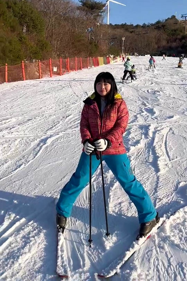 未命名697516014.340977 - FRAME AT 0M1S12023 2023-02-0809.jpg 未命名697516014.340977 - FRAME AT 0M1S12023 2023-02-0809.jpg