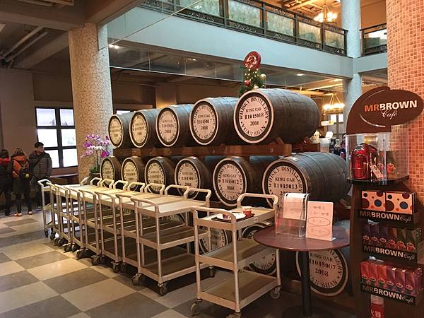 【宜蘭頭城景觀咖啡館推薦】擁有美麗依山傍海景色的金車伯朗城堡