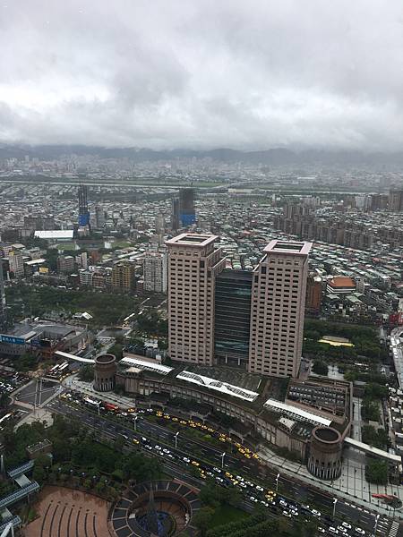 【台北景觀餐廳推薦】最療癒身心的放鬆行程:我們親訪過的絕美景