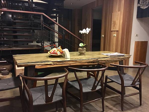 【宜蘭五結民宿推薦】悠閒,才是度假該有的態度: 輕塵別院 【宜蘭五結民宿推薦】悠閒,才是度假該有的態度: 輕塵別院