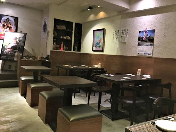 【台北餐酒館/居酒屋推薦】假日就該找個地方輕鬆聊天喝酒享受美 【台北餐酒館/居酒屋推薦】假日就該找個地方輕鬆聊天喝酒享受美