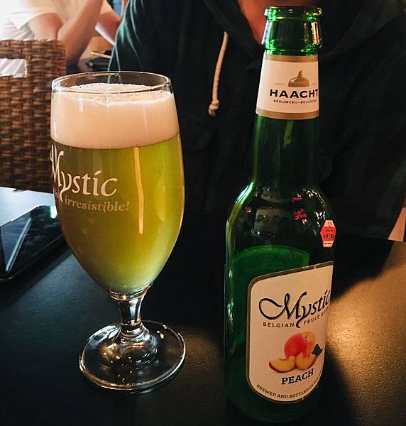 【台北餐酒館/居酒屋推薦】假日就該找個地方輕鬆聊天喝酒享受美 【台北餐酒館/居酒屋推薦】假日就該找個地方輕鬆聊天喝酒享受美