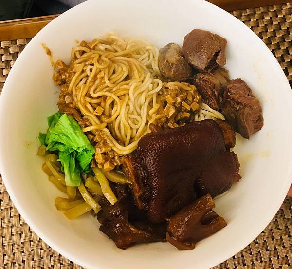 【台北內湖美食餐廳推薦】內湖其實也是美食天堂: 私心最愛各式