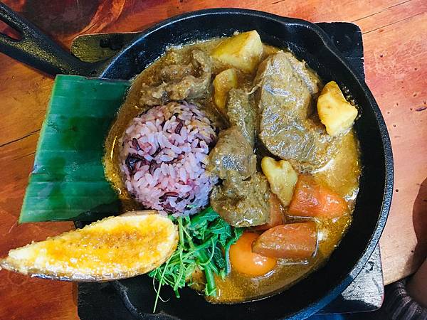 【花蓮三天兩夜旅遊全攻略】從行程安排到必吃美食,觀光客與在地 【花蓮三天兩夜旅遊全攻略】從行程安排到必吃美食,觀光客與在地