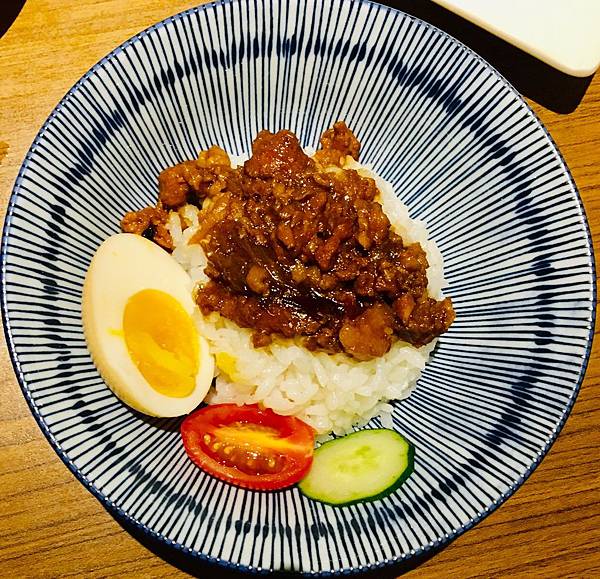 【花蓮三天兩夜旅遊全攻略】從行程安排到必吃美食,觀光客與在地 【花蓮三天兩夜旅遊全攻略】從行程安排到必吃美食,觀光客與在地