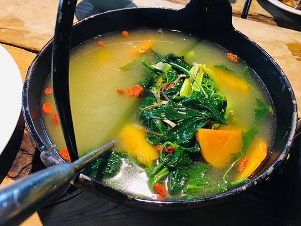 【花蓮三天兩夜旅遊全攻略】從行程安排到必吃美食,觀光客與在地 【花蓮三天兩夜旅遊全攻略】從行程安排到必吃美食,觀光客與在地