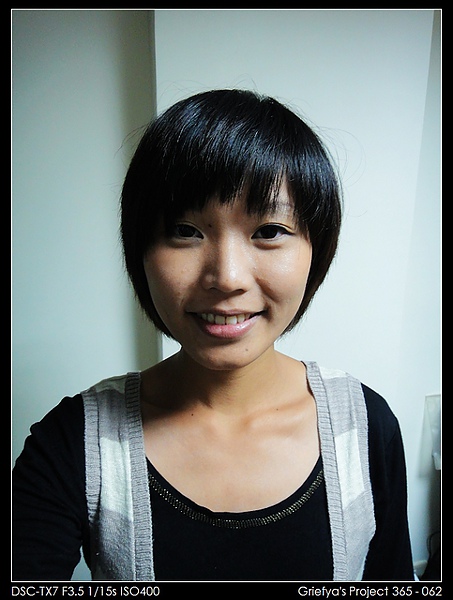 2010-11-04 剪了短髮
