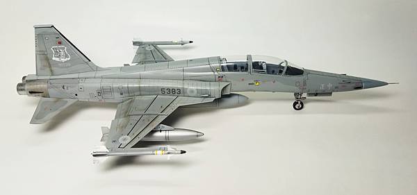 AFV 1/48 F-5F Tiger ll 中正號戰鬥機 