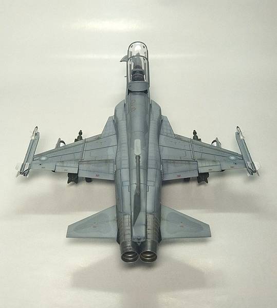 AFV 1/48 F-5F Tiger ll 中正號戰鬥機 