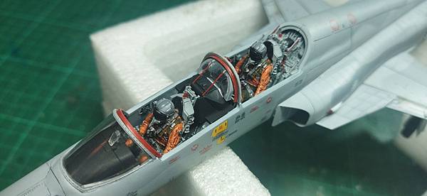 AFV 1/48 F-5F Tiger ll 中正號戰鬥機 