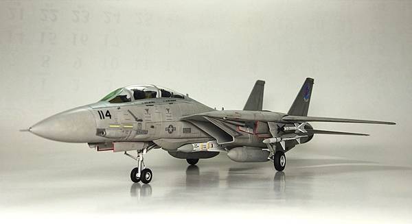 Academy 愛德美 1/72 F-14A TOP GUN