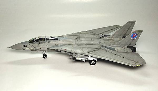 Academy 愛德美 1/72 F-14A TOP GUN