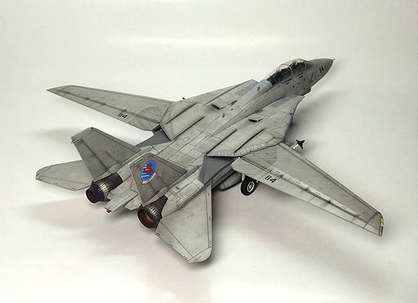 Academy 愛德美 1/72 F-14A TOP GUN