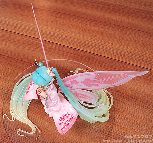 o0515048114248142865.jpg 手办资讯,初音未来,赛车初音手办