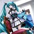 初音未來 Rose Cage Ver.09.jpg