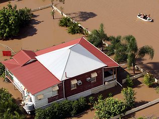 水淹3樓高 澳洲洪患拉警報_01.jpg
