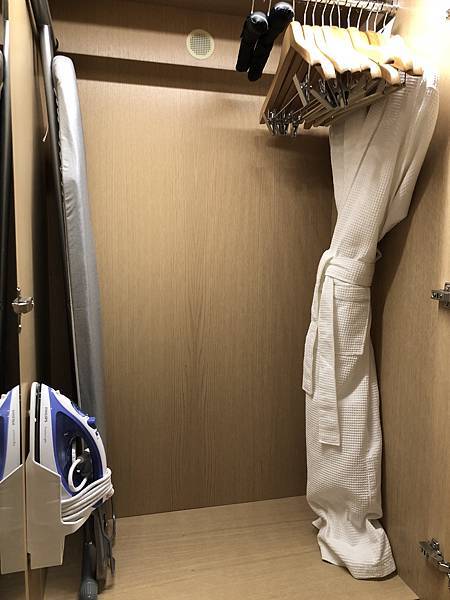 IMG_4927.JPG IMG_4927.JPG