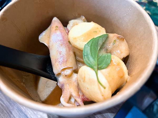 【基隆掀風潮旅遊】情人湖公園、湖海灣、和平島地質公園、諸聖教