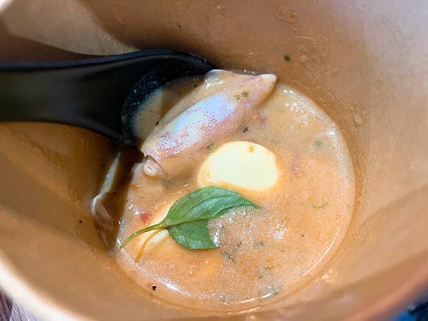 【基隆掀風潮旅遊】情人湖公園、湖海灣、和平島地質公園、諸聖教