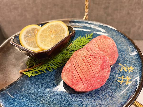 【台北信義餐廳】老井極上燒肉(台北信義店)-御品老井套餐/日