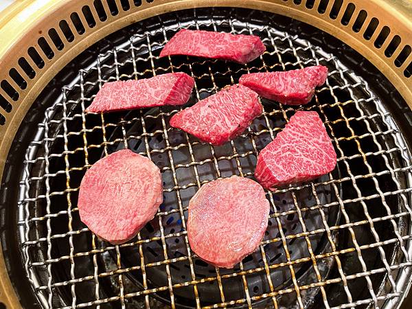 【台北信義餐廳】老井極上燒肉(台北信義店)-御品老井套餐/日