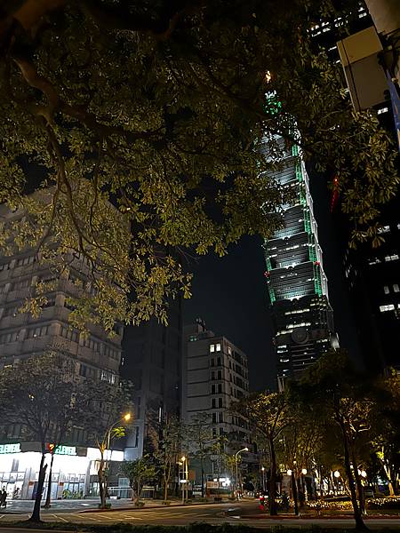 【台北信義餐廳】老井極上燒肉(台北信義店)-御品老井套餐/日