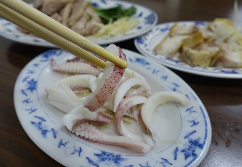 宜蘭市美食懶人包，三天兩夜這樣吃 ! 肉羹、抹茶、羊排麵、豆