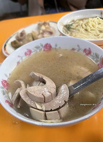 台北市大同區美食，賣麵炎仔，高人氣傳統麵館。