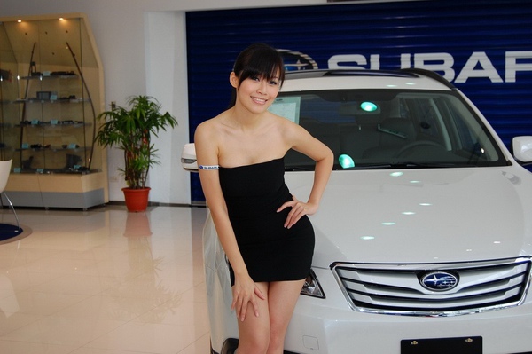 2009_tas_subaru_sg_preview_24.jpg