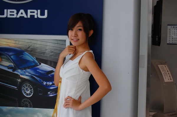 2009_tas_subaru_sg_preview_40.jpg